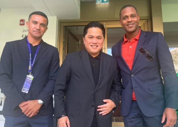 Kamsahamnida Coach Shin Tae-yong, Lous Van Gaal atau Patrick Kluivert  Disebut jadi Pengganti | Korankaltim.com