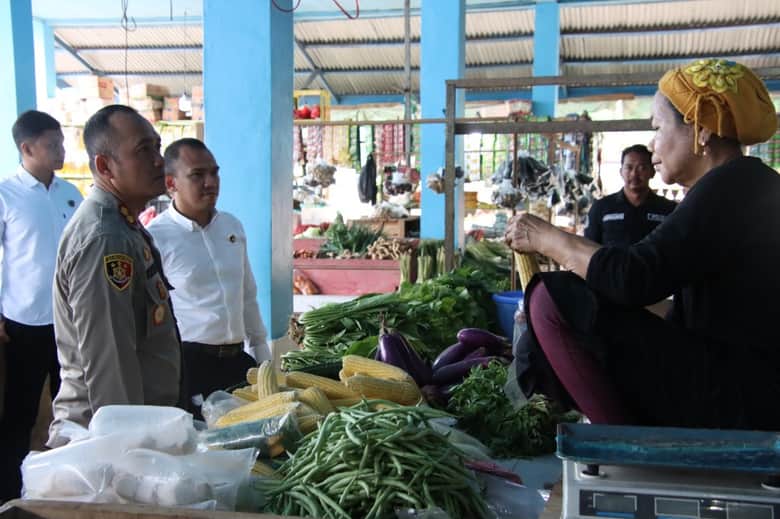 Cegah Kenaikan Harga, Polres Malinau Ikut Sidak
