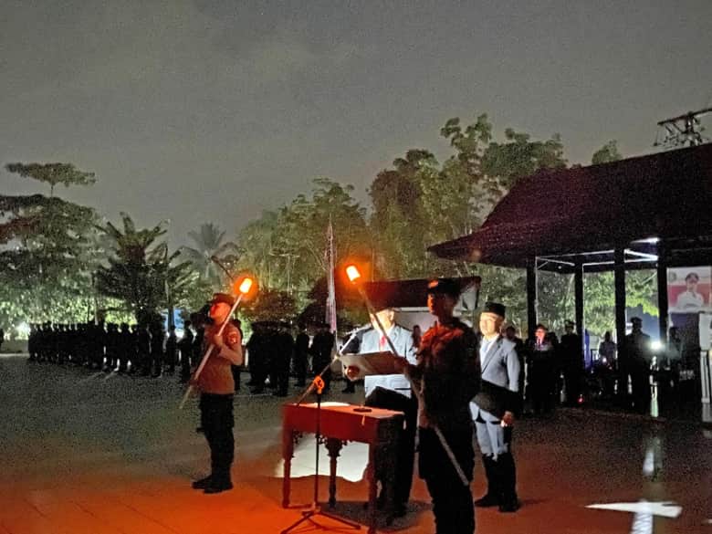 Sunyi yang Penuh Makna
